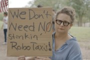 梦解大全特斯拉在得州奥斯汀遭遇抗议活动：反对马斯克Robotaxi计划
